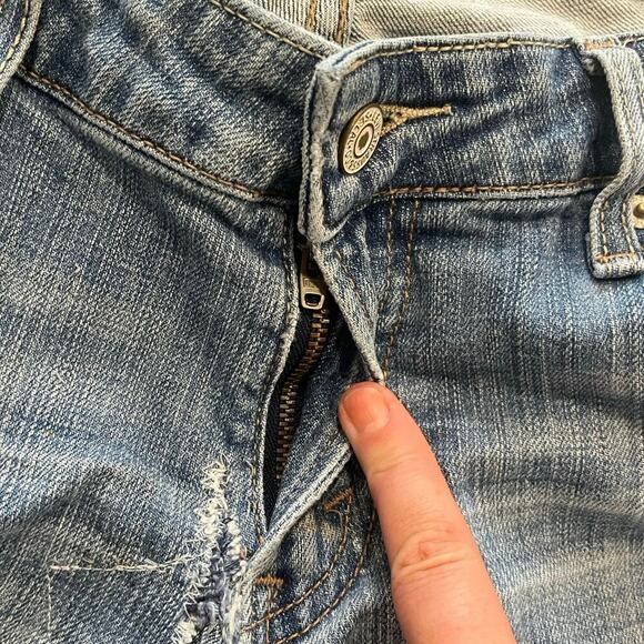 Levi's Womens 521 Too Super Low Boot Cut Jeans Denim Medium Wash Blue Size 9 - Picture 8 of 11